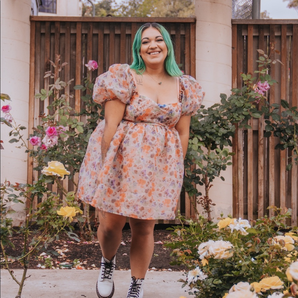 My Winding Wheel Puff Dress